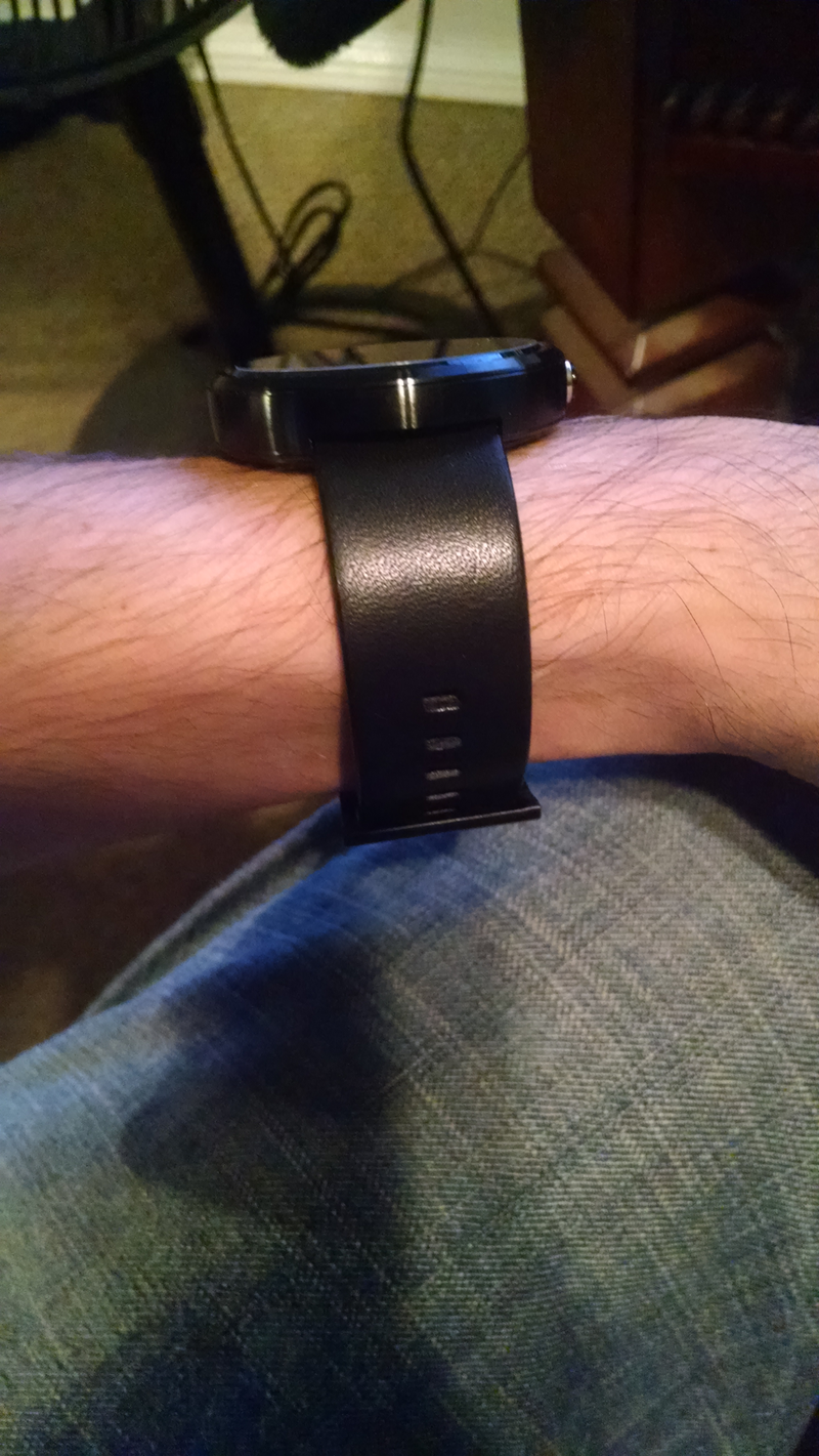 Illustration for article titled Android Wear Review: Moto 360 (Updated! x2)